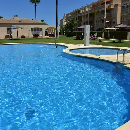 Bahia De Denia En Planta Baja Primera Linea De Playa דירה *