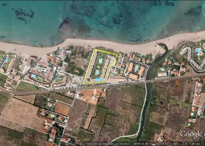 شقة Urbanizacion En Primera Linea De Playa *