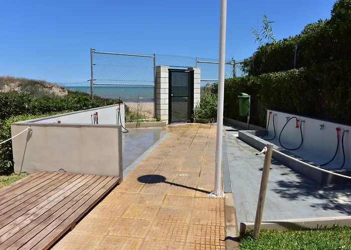 Urbanizacion En Primera Linea De Playa