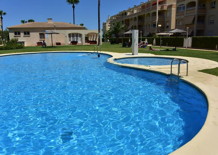 Urbanizacion En Primera Linea De Playa شقة *